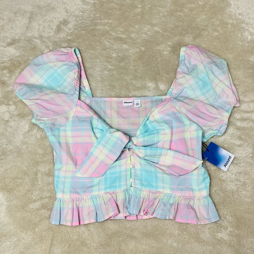 Beautiful top size small